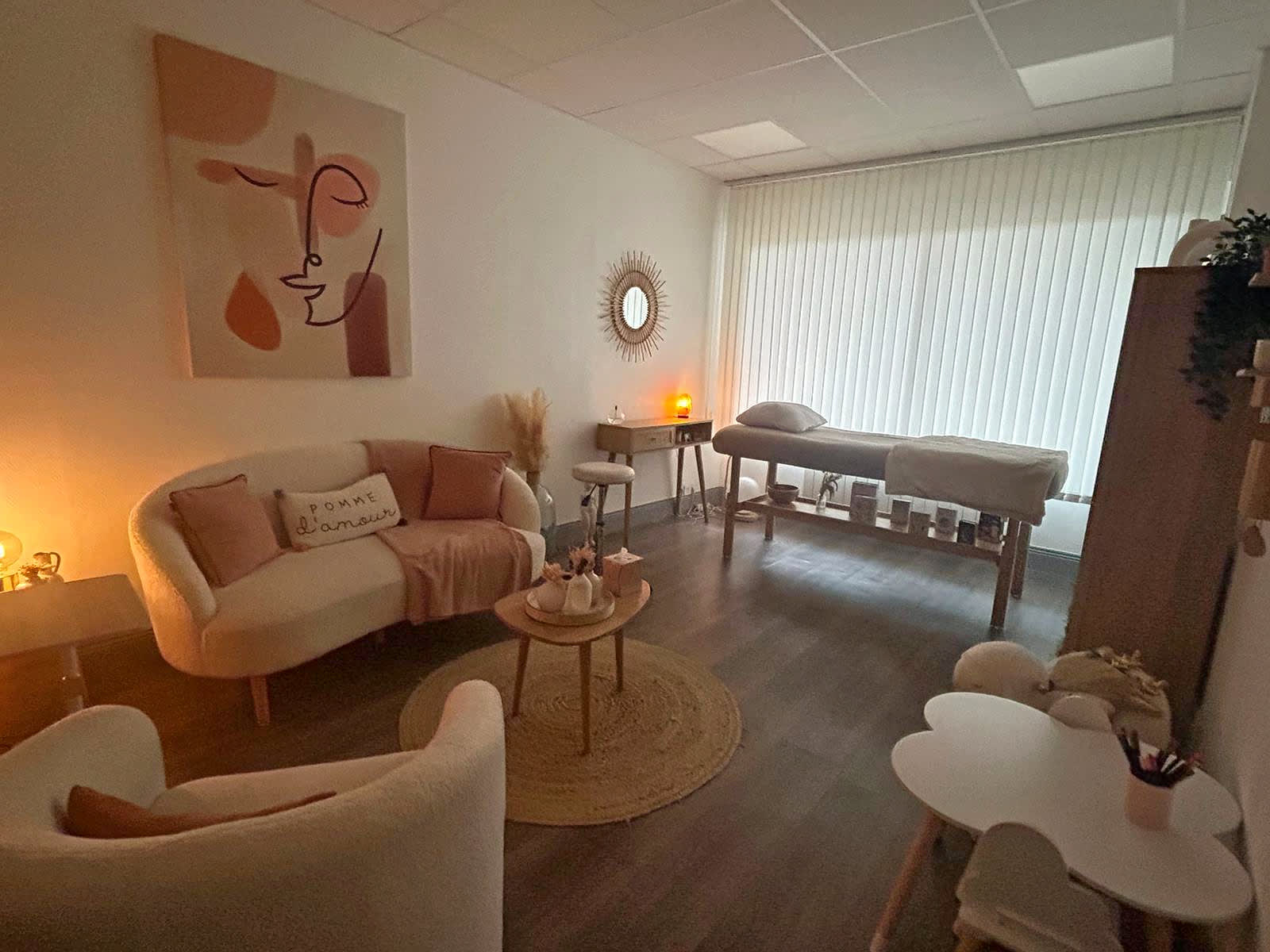 Peggy - Essence & Equilibre - Institut de beauté Dijon - OneBooking
