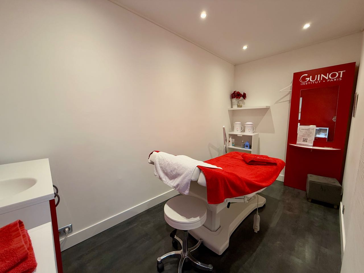 Guinot - Antibes - Institut de beauté Antibes - Guinot - Antibes - Photo Galerie - OneBooking