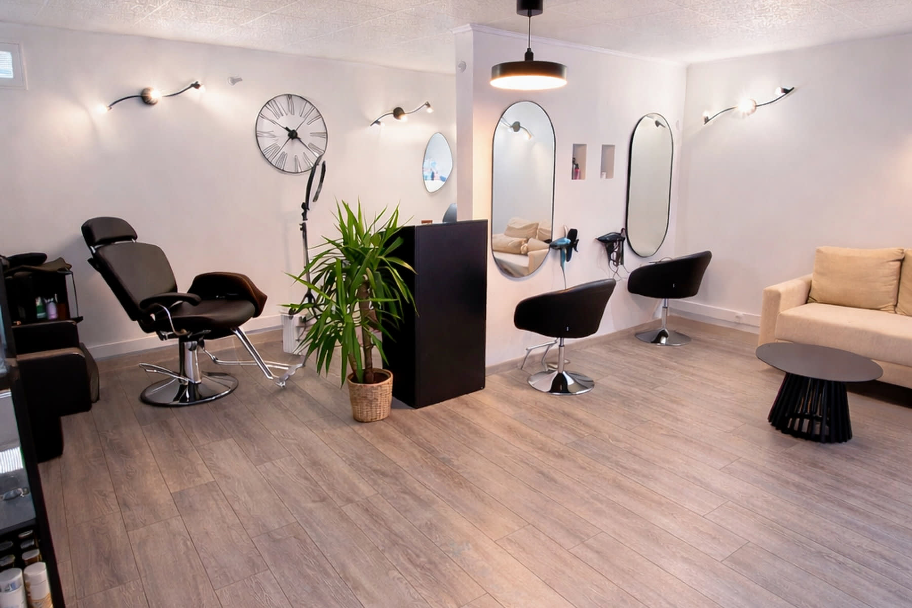 Nk Beauté - Coiffure Montpellier - Photo de couverture - OneBooking