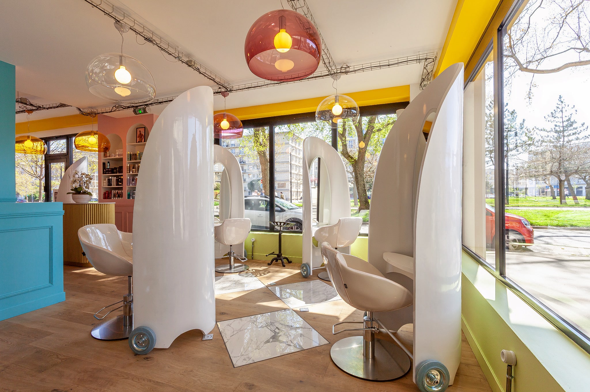 Bigoudis 2000 - the torture garden - Coiffure Le Havre - OneBooking