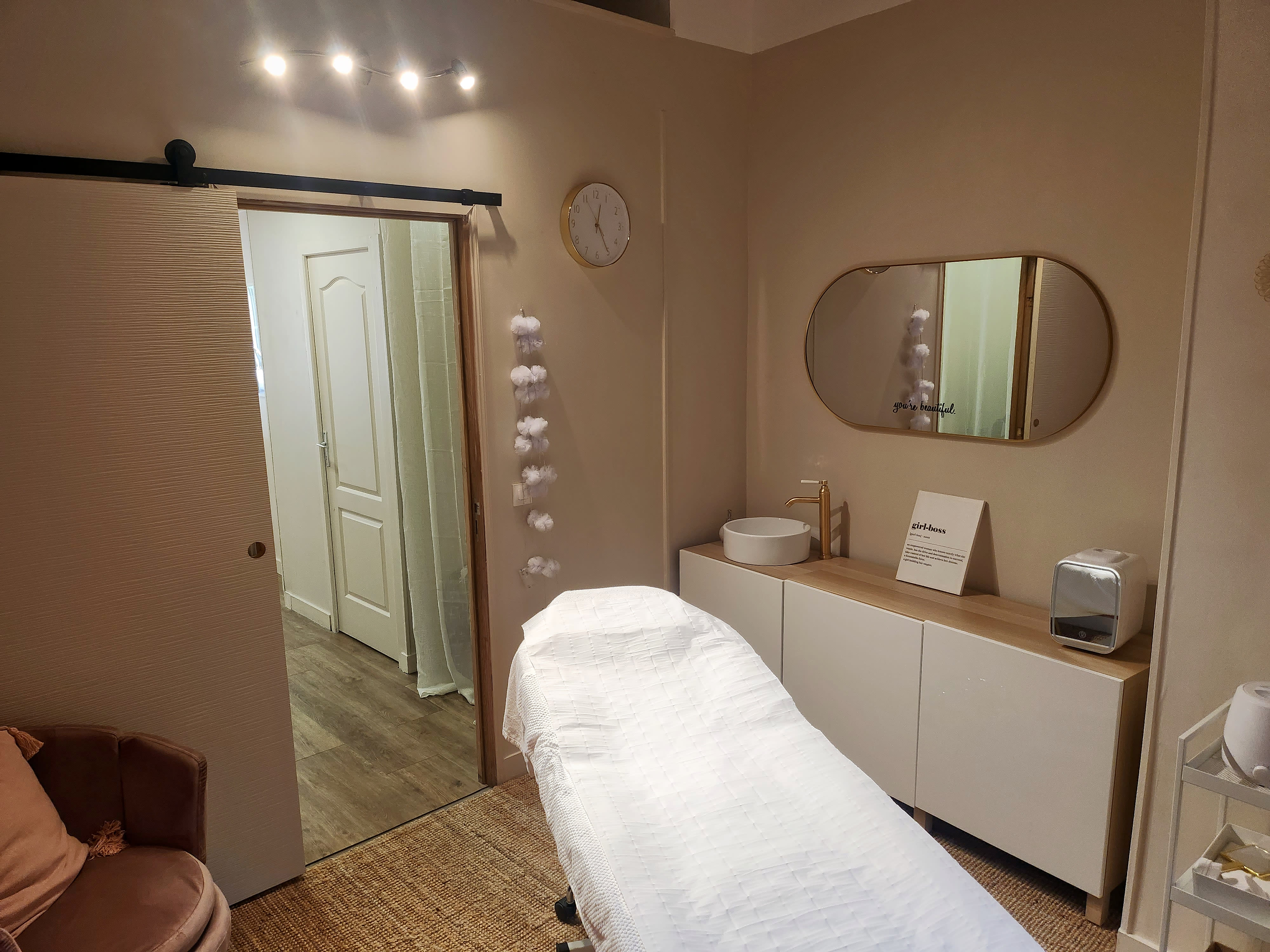 COQUETTERIE - Soin visage Nice - COQUETTERIE - Photo Galerie - OneBooking