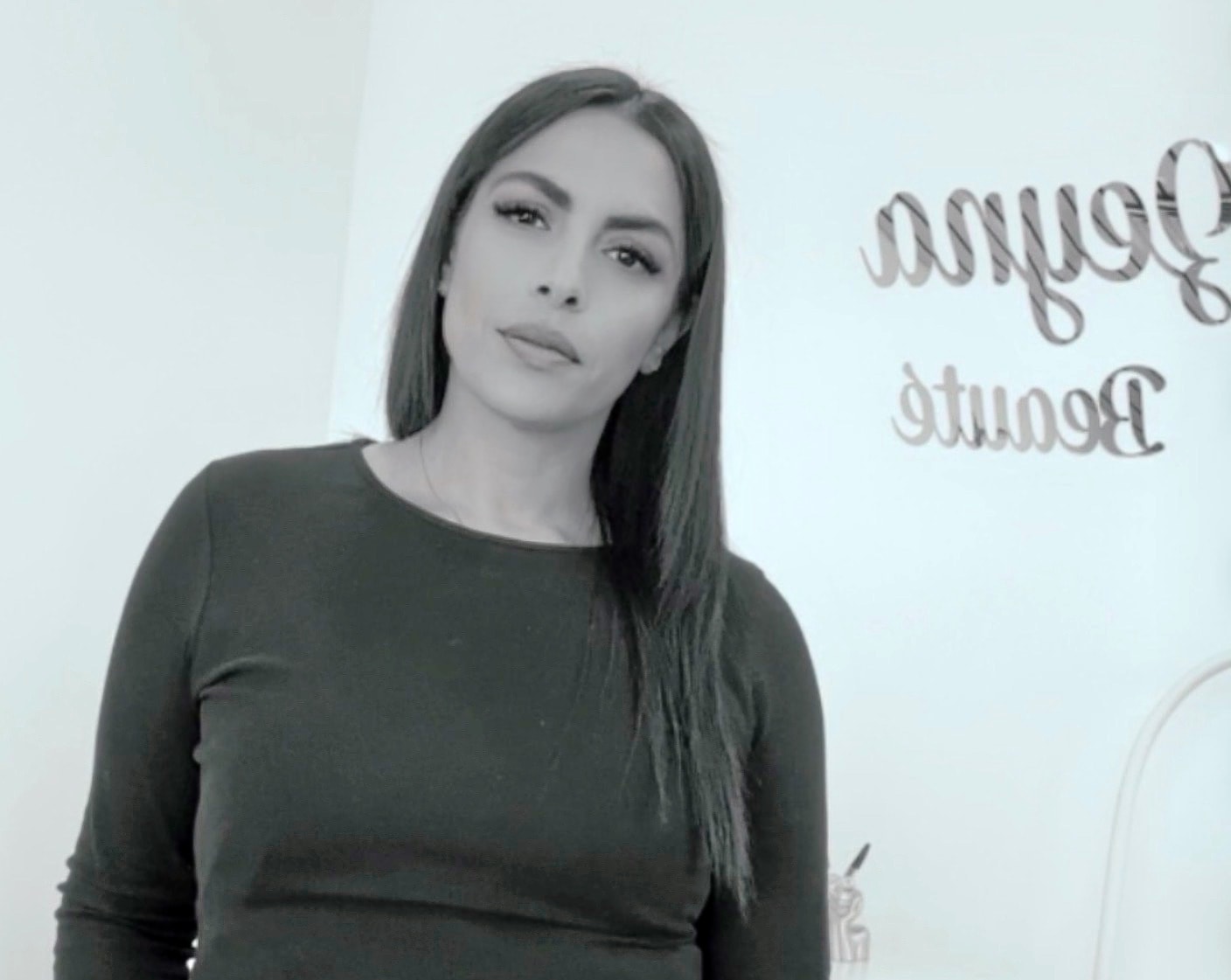 Zeyna Beauté｜Lifting - Lashlift - browlift - hydra - cils - Maquillage Permanent - Ongles - Institut de beauté Cannes - Zeyna Beauté｜Lifting - Lashlift - browlift - hydra - cils - Maquillage Permanent - Ongles - Photo Galerie - OneBooking
