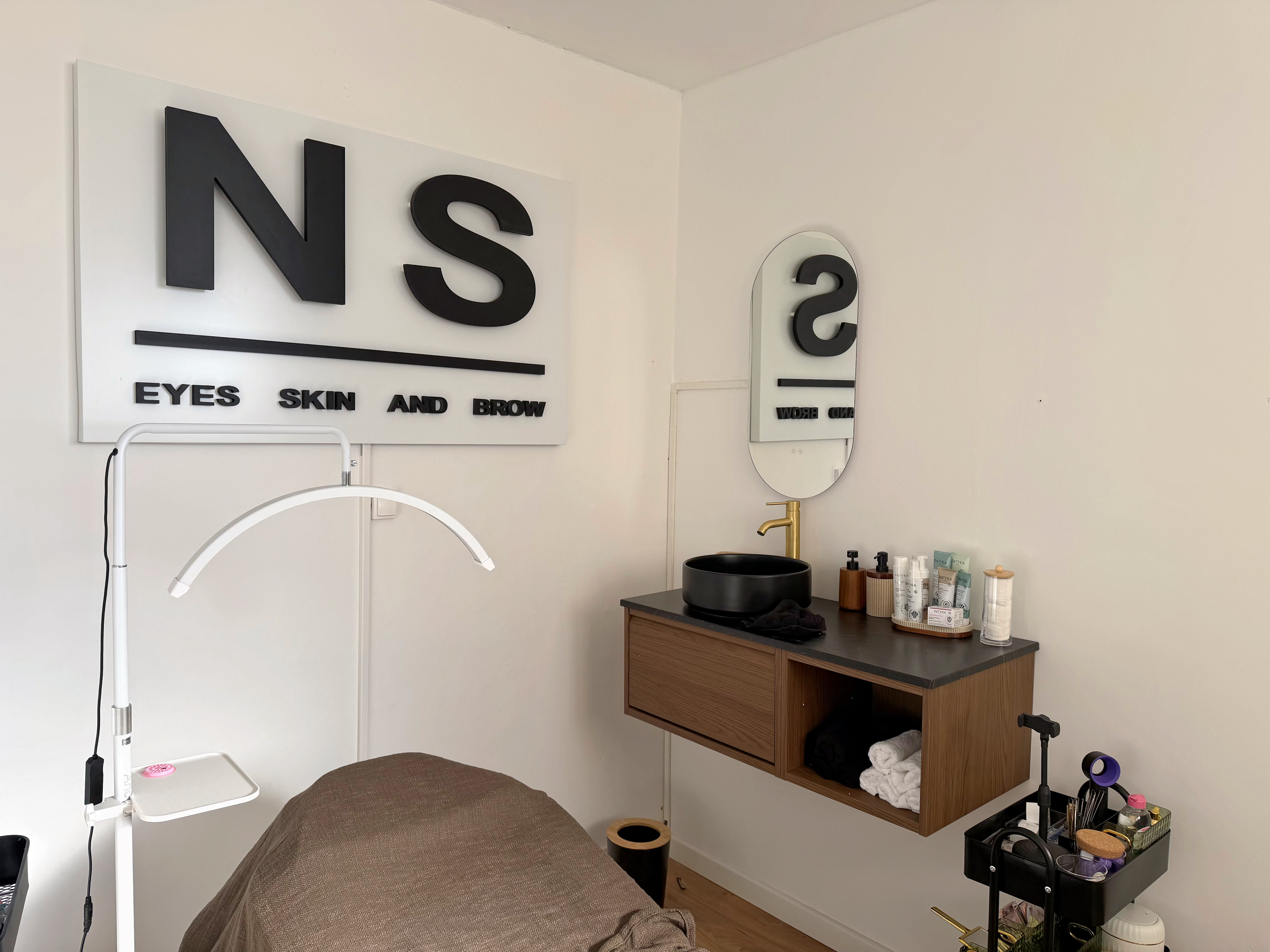 Studio 46 - Coiffure Hyères - Studio 46 - Photo Galerie - OneBooking