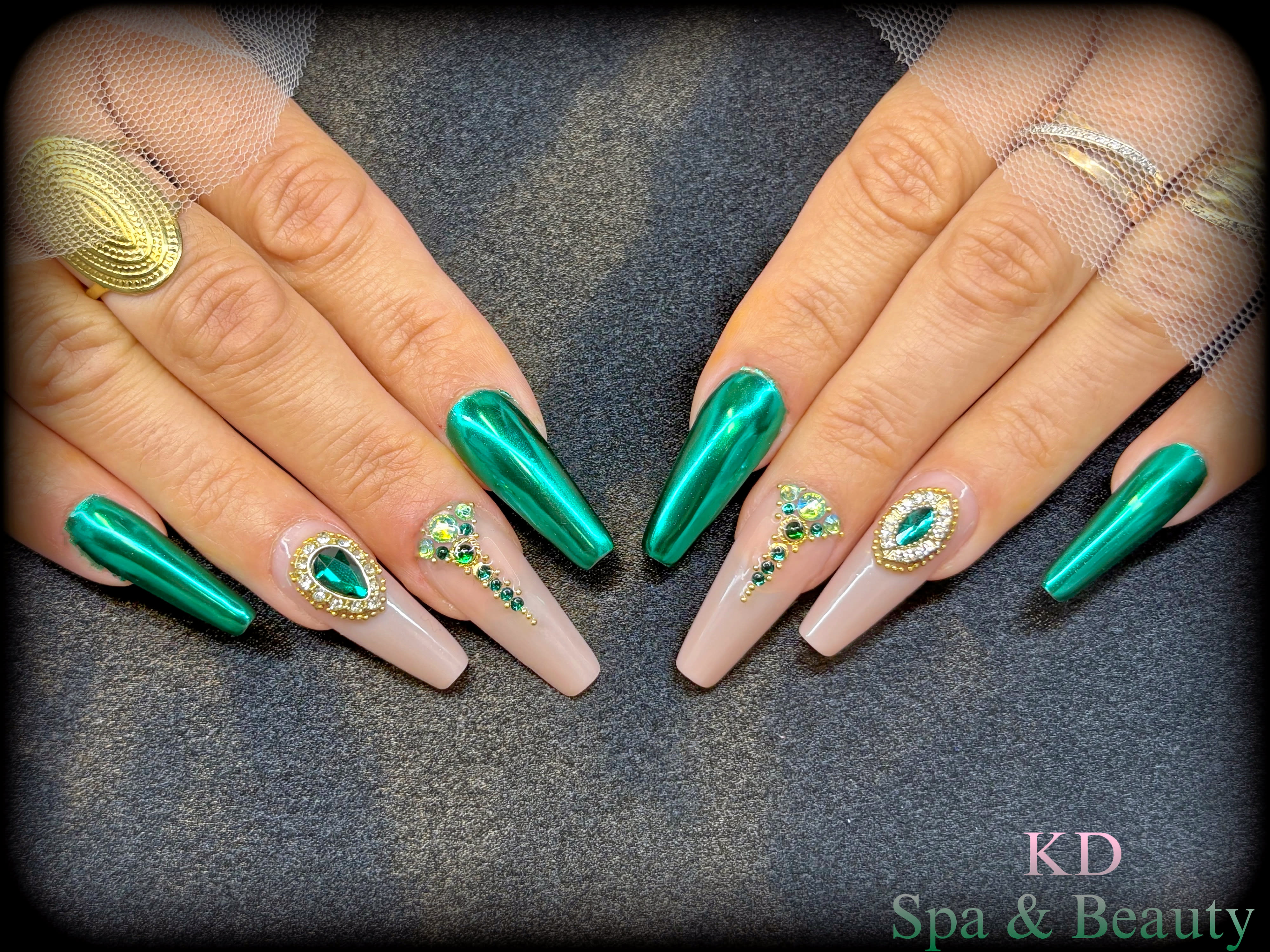 K Nails Esthetique - Institut de beauté Béziers - K Nails Esthetique - Photo Galerie - OneBooking