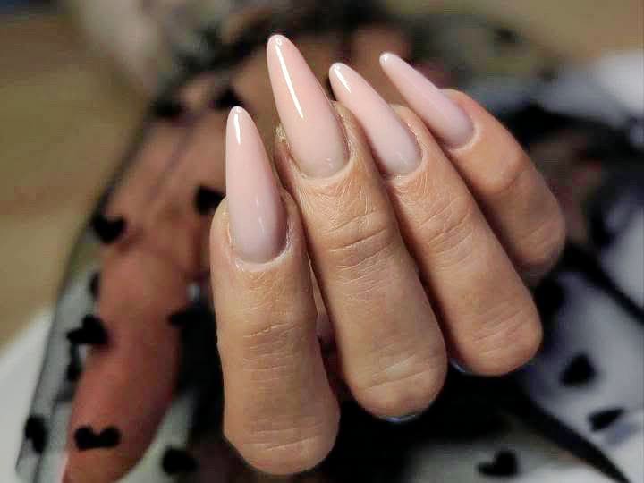 De l'ongle à la lumière