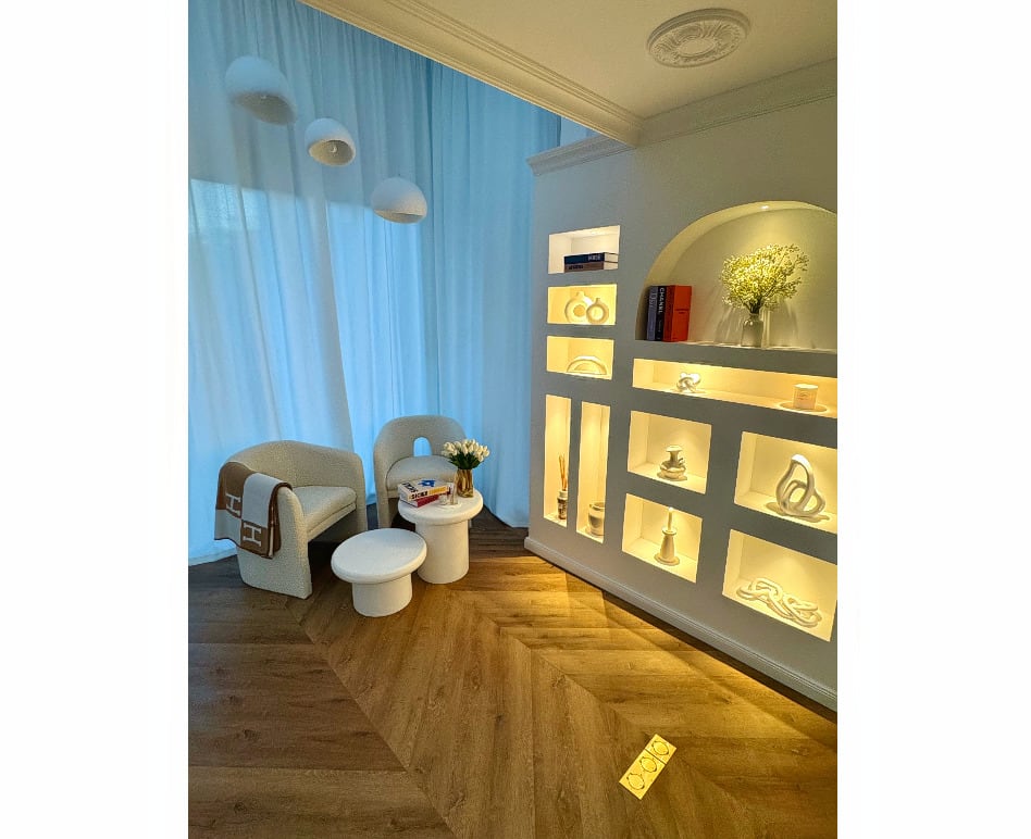 MAISON HENRI | MAISON DE BEAUTÉ FRANÇAISE - Sourcils & cils Nice - MAISON HENRI | MAISON DE BEAUTÉ FRANÇAISE - Photo Galerie - OneBooking