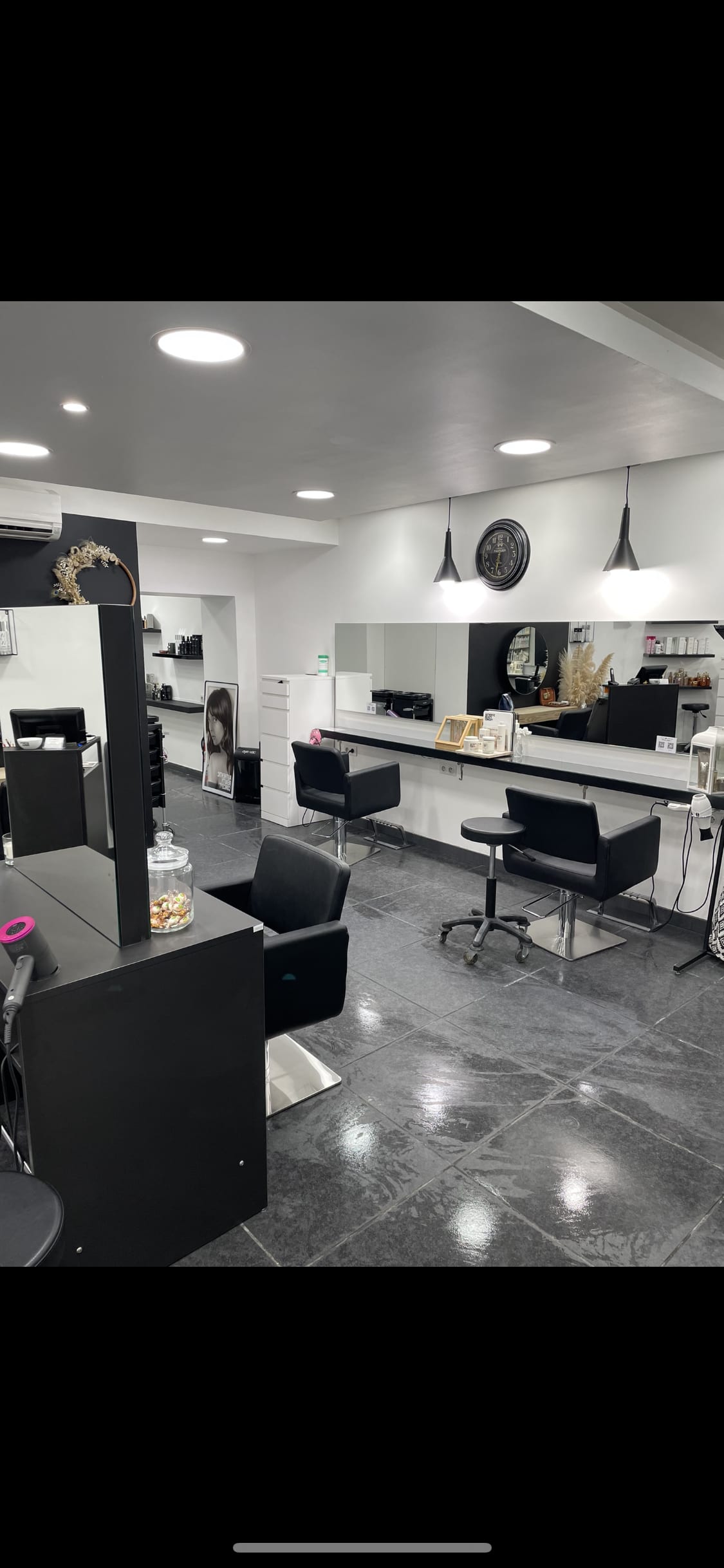 L'Atelier Coiffure de Lison - Coiffure Cannes - L'Atelier Coiffure de Lison - Photo Galerie - OneBooking