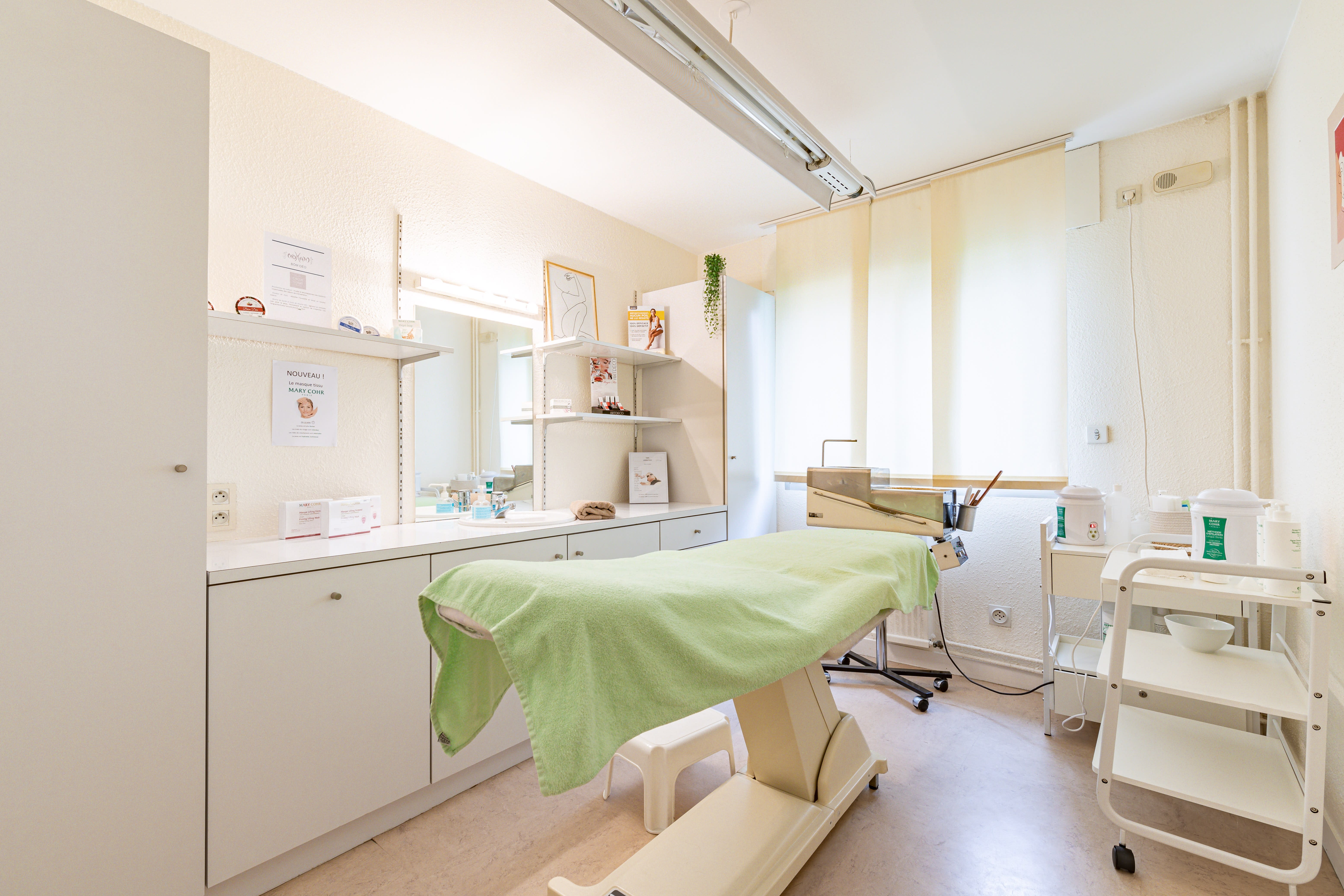 RMB Institut de Beauté - Épilation Rennes - OneBooking