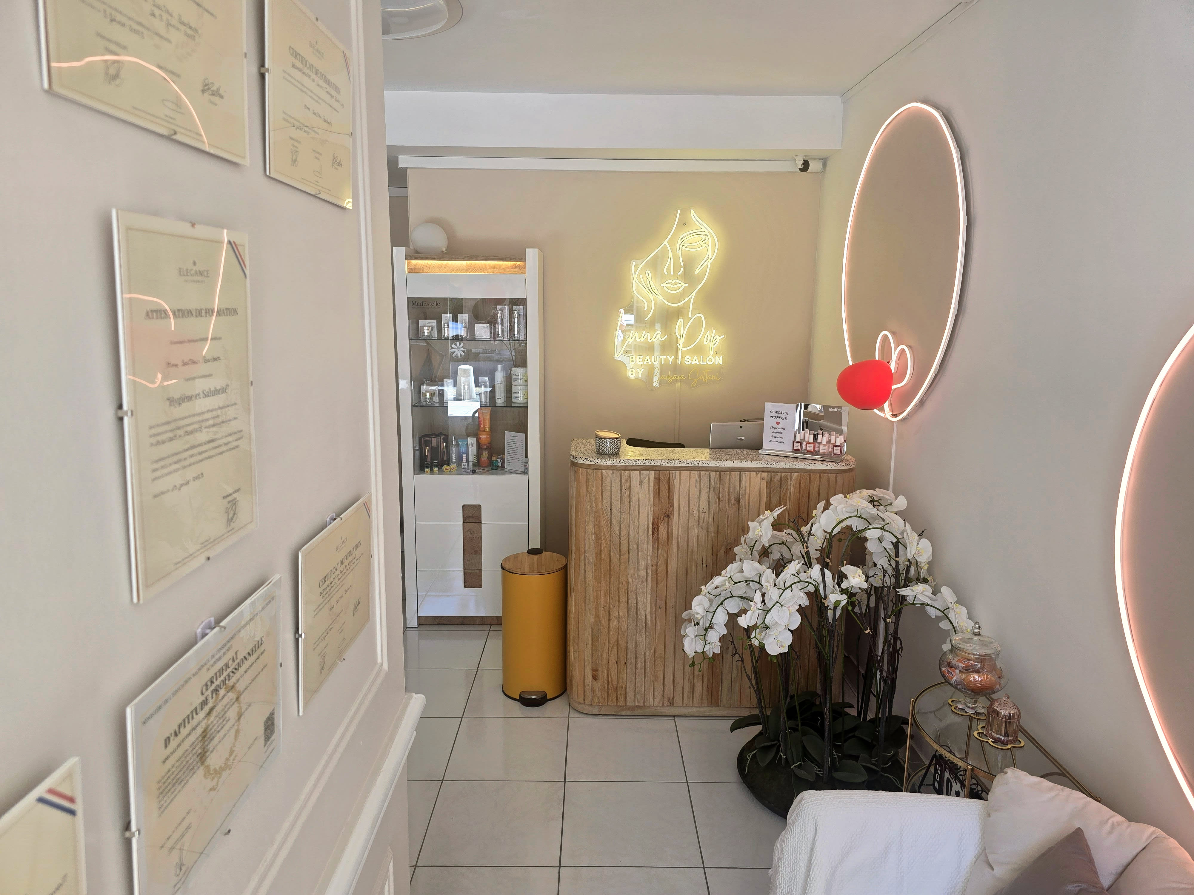 LUNA POP - Soin visage Nice - LUNA POP - Photo Galerie - OneBooking