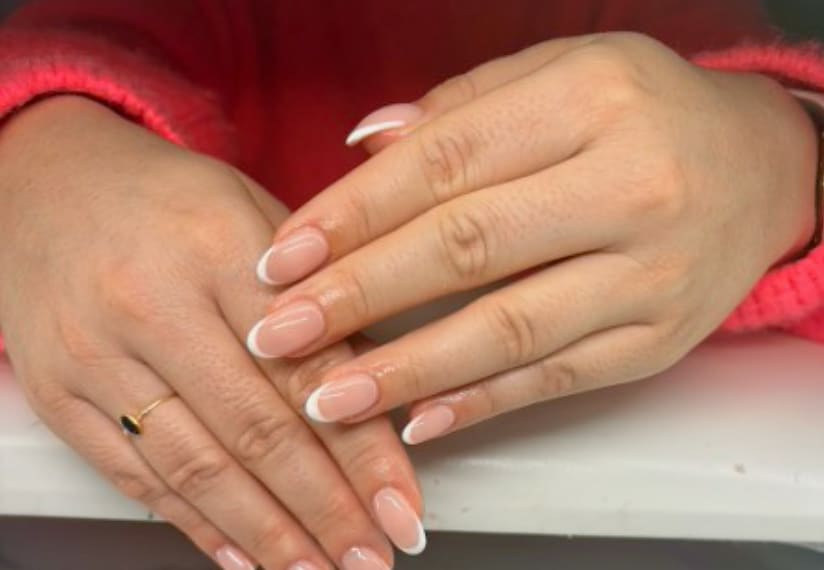 Ongles cils 06 - Sourcils & cils Nice - Ongles cils 06 - Photo Galerie - OneBooking