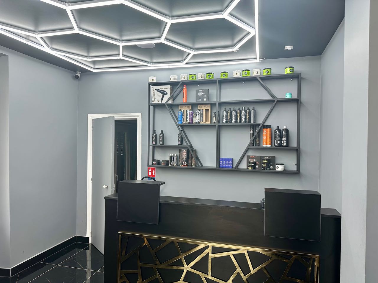 Ressam Barber Shop