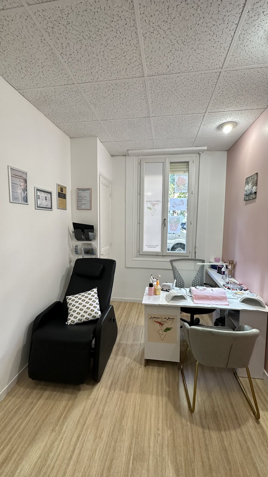 Atelier de beauté N&V - Sourcils & cils Nice - Atelier de beauté N&V - Photo Galerie - OneBooking