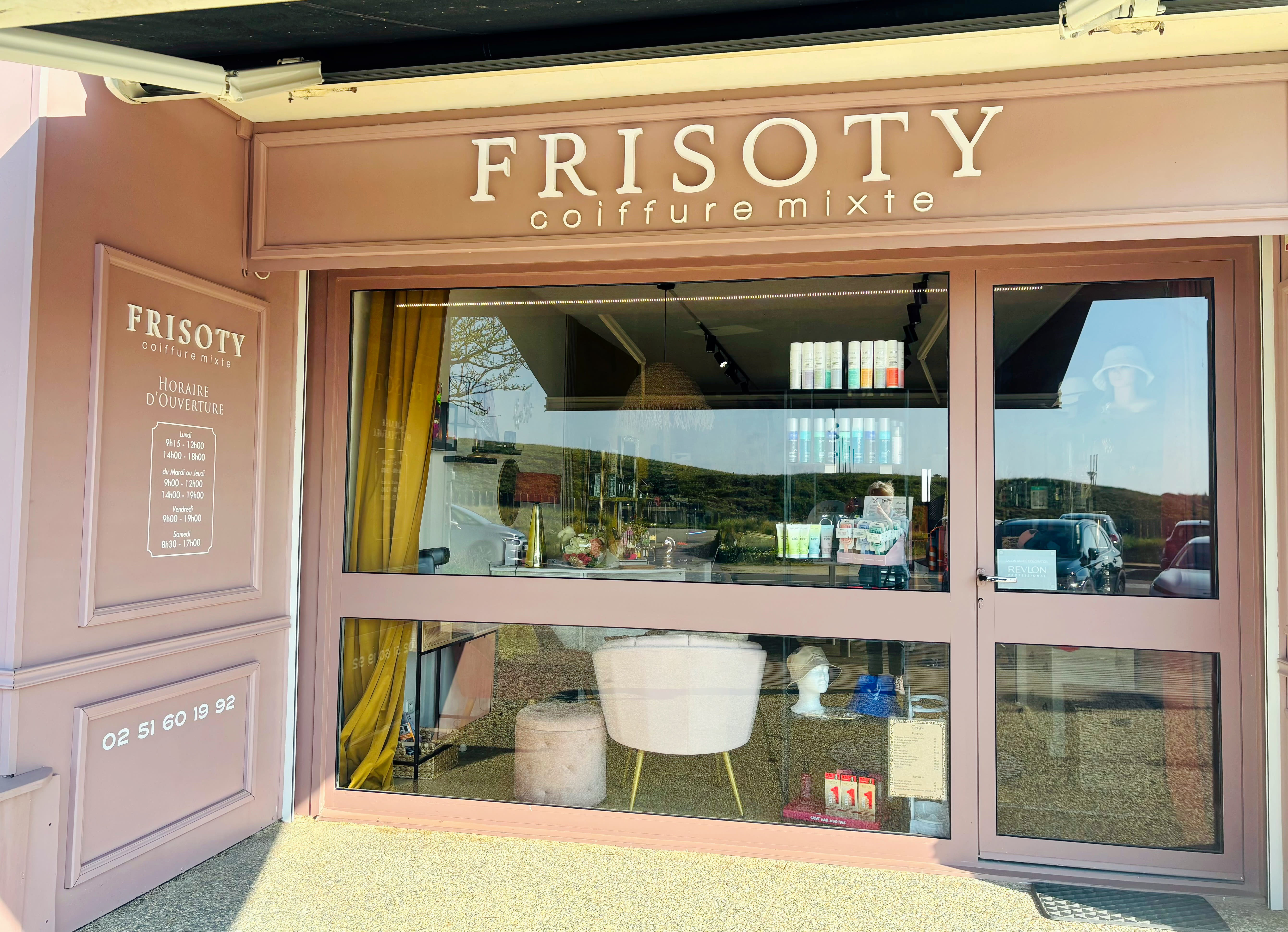 Salon Frisoty