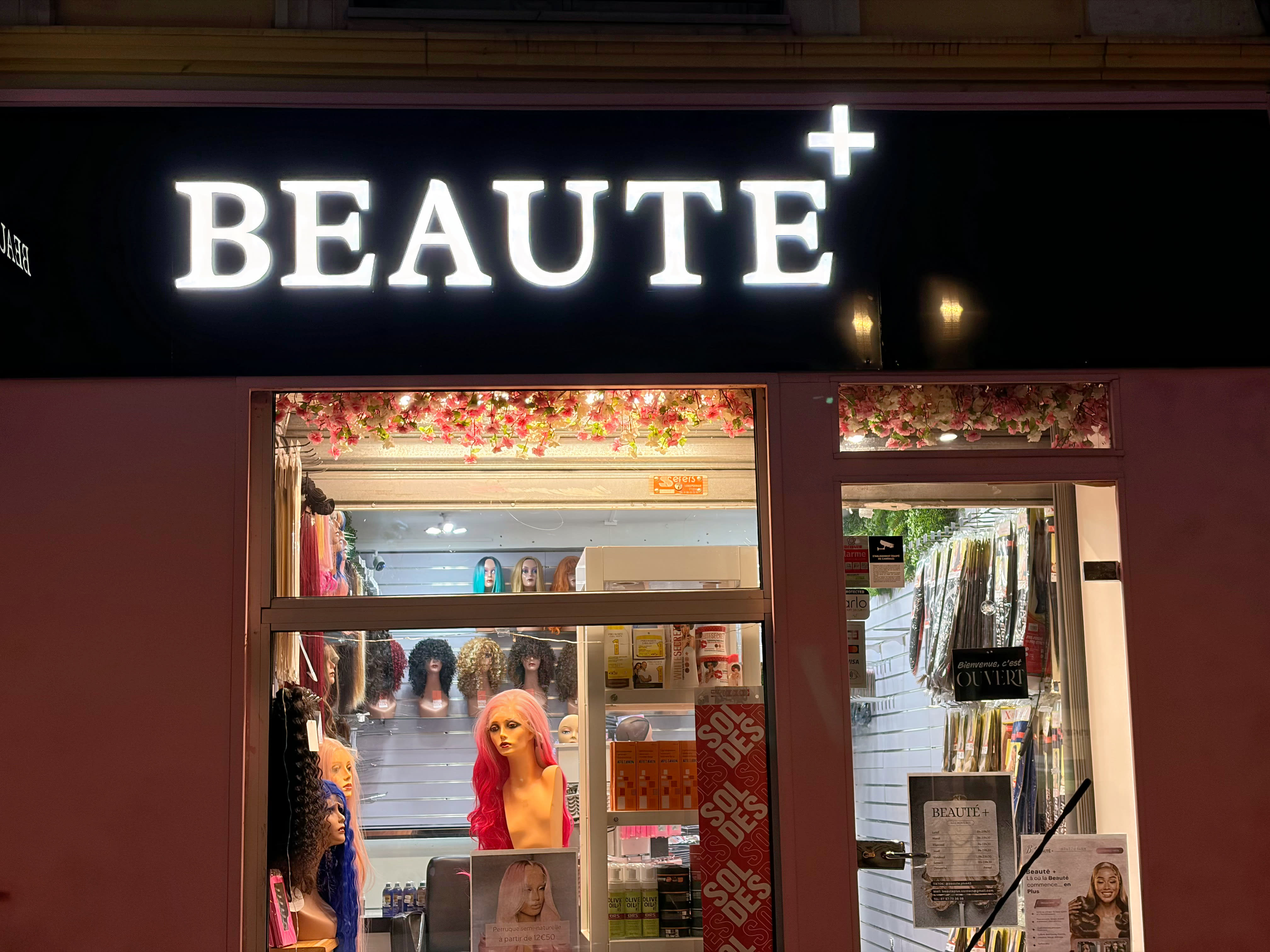 Beauté + - Coiffure Saint-Étienne - OneBooking