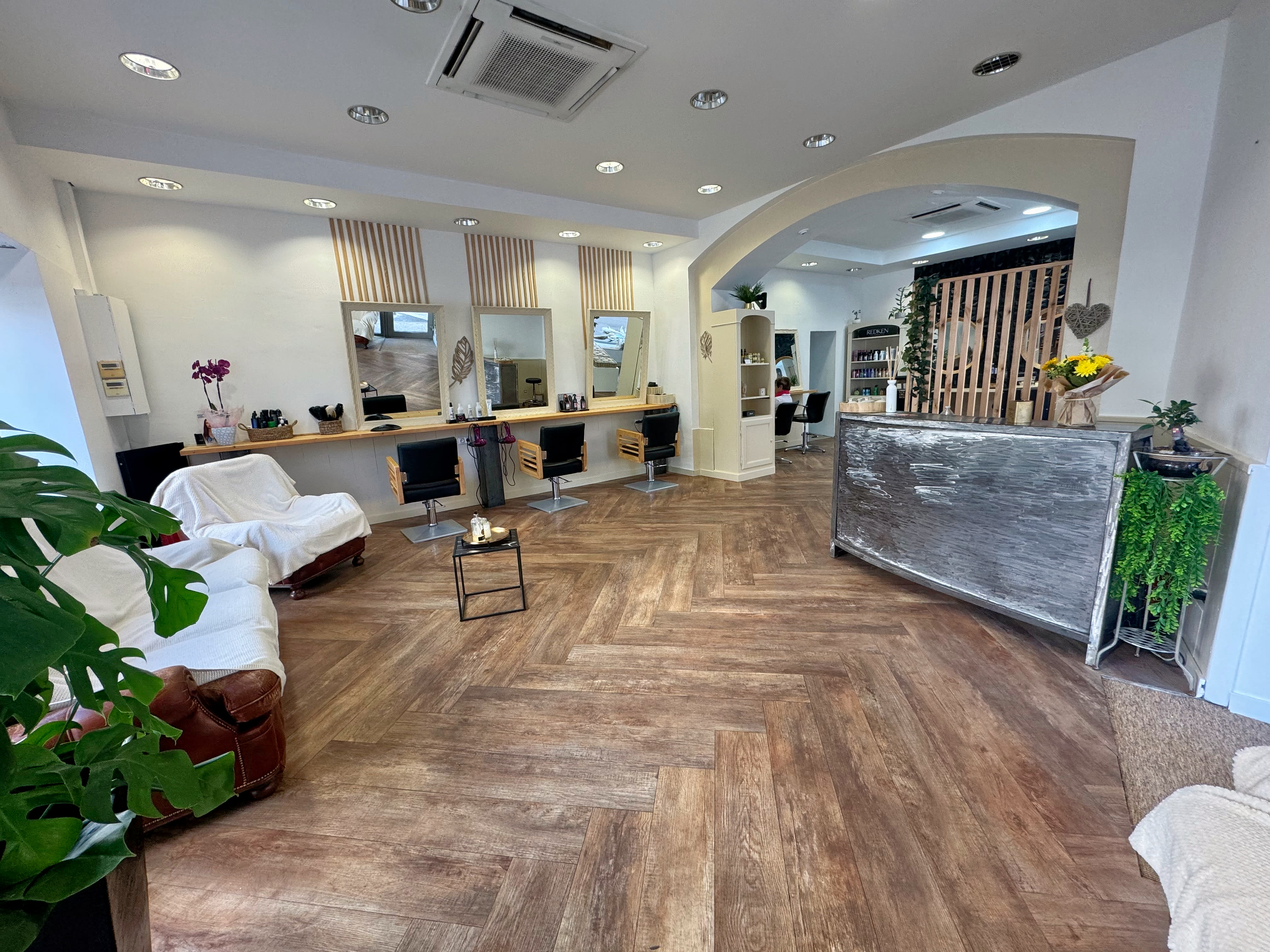 L'atelier Glam - Coiffure Alès - Photo de couverture - OneBooking