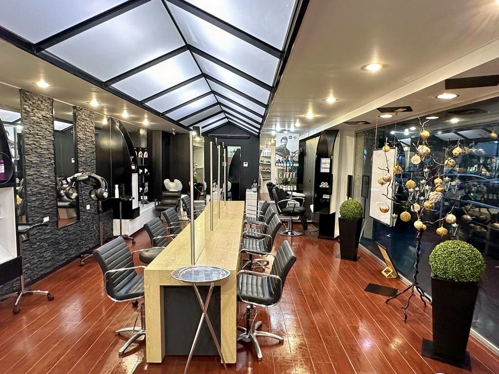 Hervé Tauby - Gaviniès - Barbier Bordeaux - OneBooking