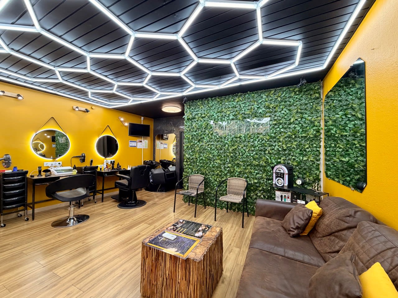 Barber 24 - Coiffure Nice - Barber 24 - Photo Galerie - OneBooking
