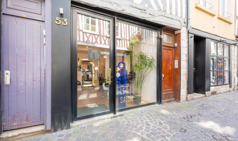 Le Salon  coiffeur à Rouen  Planity  RDV en ligne