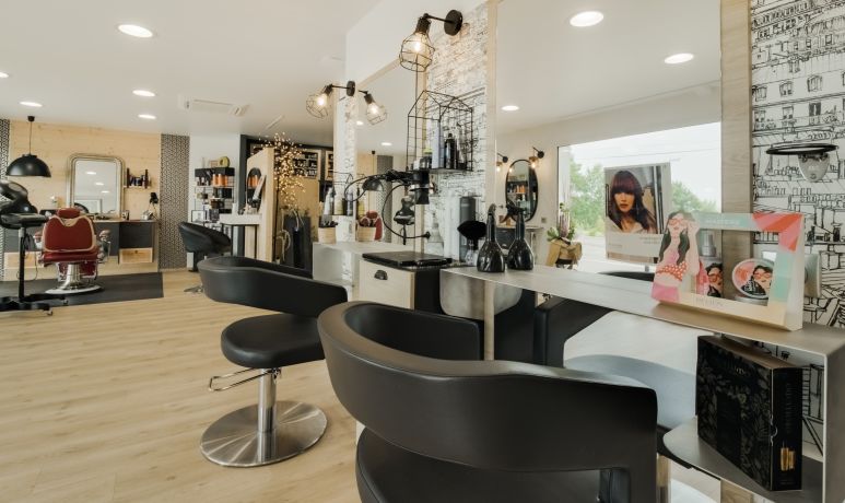 L Atelier Du Cheveux By Caroline Coiffeur A Bardos