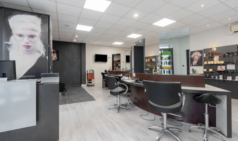 Encinas Jean Philippe Coiffeur A Longue Jumelles