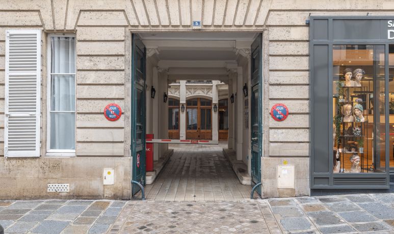9 Rue Du Chevalier De Saint-george 75008 Paris