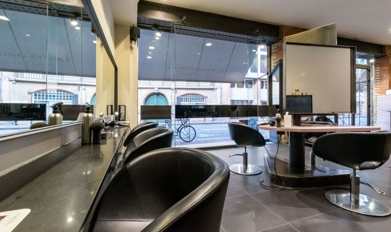 Au Long Court Coiffeur Coiffeur A Toulouse