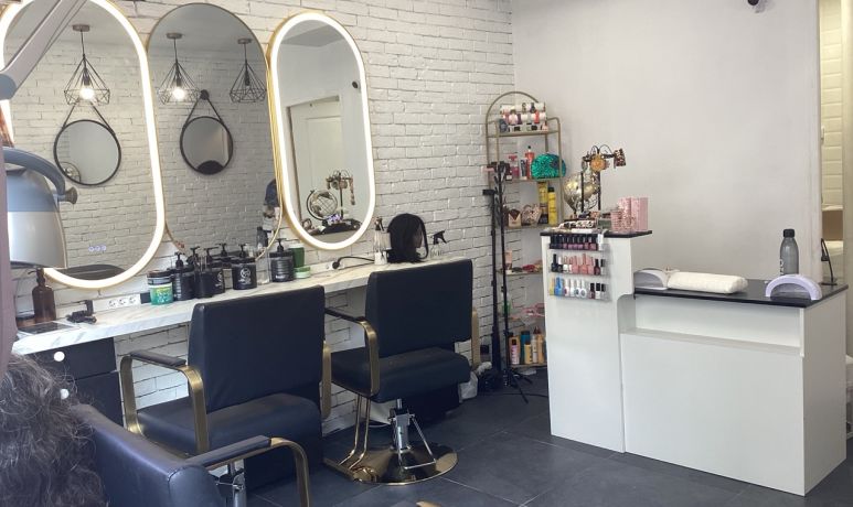 Fauteuil de coiffure — photo 2
