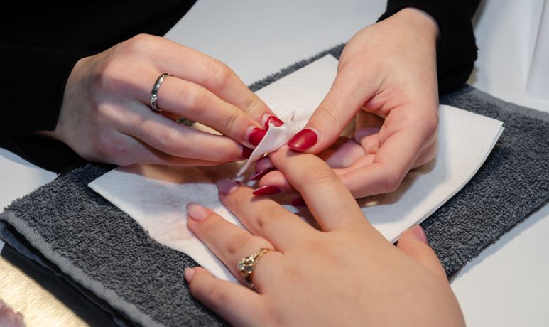 Longlerie étampes Manucure Et Pédicure à étampes 91150