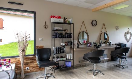 caract hair coiffure : Coiffeur à Noirefontaine