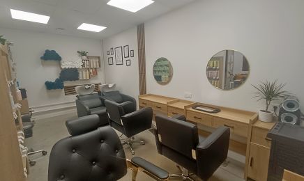 Le cocon de M'line : Coiffeur à Bretteville-sur-Odon