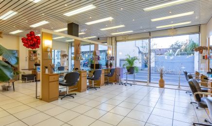 MÉGANE. HAIRSTYLIST - COURNON : Coiffeur à Cournon-d'Auvergne