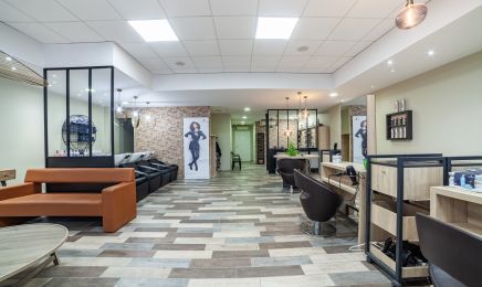 ART CUT : Coiffeur à Tigneu-jameyzieu