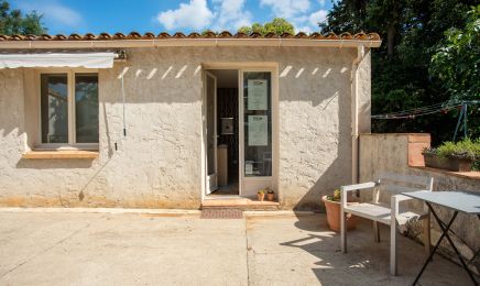 Zen et Paillettes  : Institut de beauté à Arles