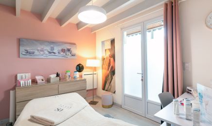 Emi’ Beauté : Manucure à Pleslin-Trigavou