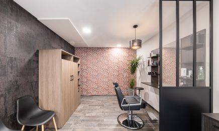 Karactère - Montrevel : Barbier à Montrevel-en-Bresse