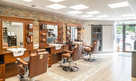 Le Barbier Chanvrier : Manucure à Tournus