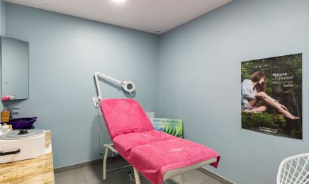 Institut Point Beauté : Manucure à Macheren