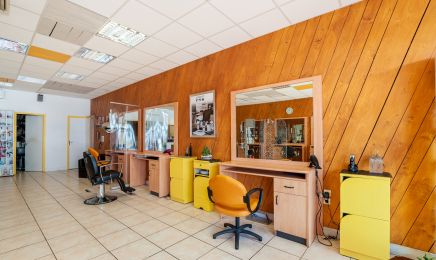 Marie Charlotte Coiffure Visagiste : Coiffeur à Limoges