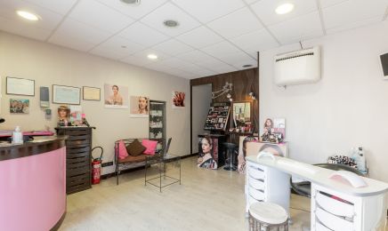 Estrella Esthétique : Manucure à Reims