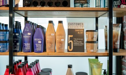 Au dela du miroir : Coiffeur à Landerneau