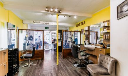 Mayika : Barbier à Toulouse