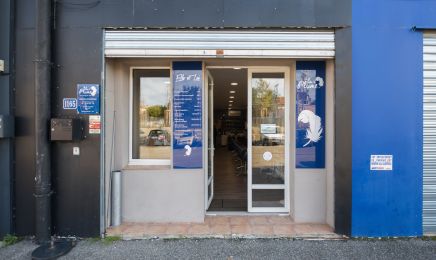 Un Hair de Plume : Coiffeur à Pont-Saint-Esprit