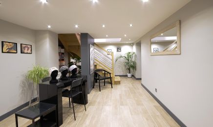COIFFURE AU SALON AIX'THETIQUE : Coiffeur à Venelles