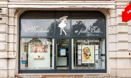 Madame se fait belle et monsieur aussi  : Manucure à Aix-les-Bains