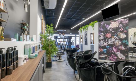 Viva La Vie by Valérie - Référence - Distré  : Coiffeur à Distré