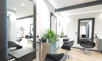 COIFFURE AU SALON AIX'THETIQUE : Coiffeur à Venelles
