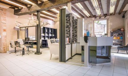 Atelier de coiffure Aurelia  : Coiffeur à Châteauroux