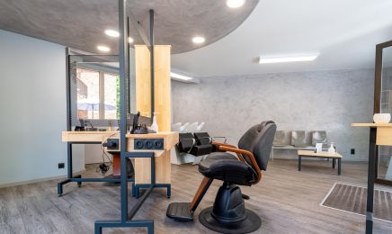 "Chez Isabelle" : Coiffeur à Marcillac-Vallon