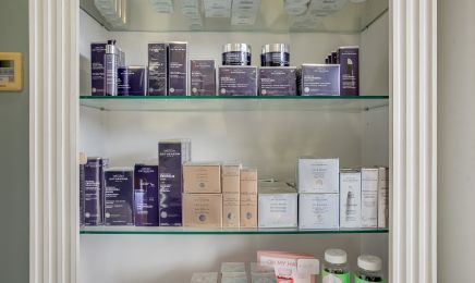 Emmanuelle Vincent L'Institut : Manucure à Le Vésinet