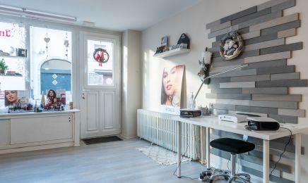 Lili Ongles : Institut de beauté à La Chaux-du-Dombief